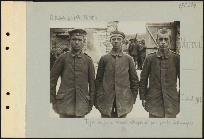 Mareuil. Types de jeunes soldats allemands pris par les Britanniques
