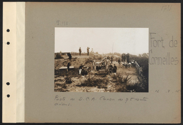 Fort de Cormeilles. Poste de DCA. Canon de 75 contre avions