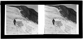 [Paysage alpin. Chasseurs alpins. Glacier]