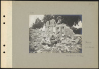 Auve. Dans les ruines du village