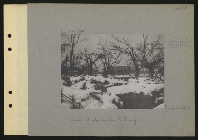 Herbécourt. Lisière et abords du village