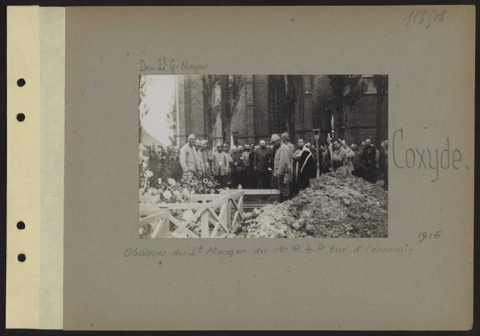 Coxyde. Obsèques du lieutenant Mongon du premier RAP tué à l'ennemi