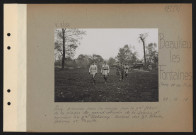 Beaulieu-les-Fontaines (près et au nord de). Prise d'armes pour la remise, par le général Pétain de la plaque de grand-officier de la Légion d'honneur au général Debeney. Arrivée des généraux Pétain, Debeney et Fayolle
