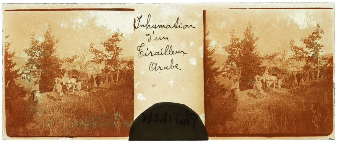 Inhumation d'un tirailleur arabe