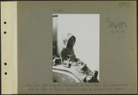 Sewen. Dans l'église. Dépôt des œuvres d'art évacuées du front d'Alsace. Figure provenant des stalles de l'église de Thann, se trouvait au-dessus du panneau (cliché 157334)