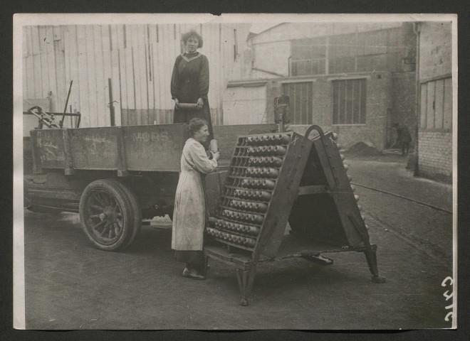 Fabrication de shrapnels à l'usine Citroën quai de Javel