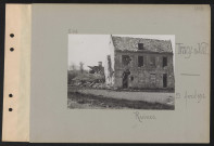 Tracy-le-Val. Ruines