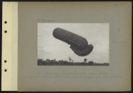 S.l. Sur le front belge. Poste d'aérostiers belges. Ballon d'observation de 830 mètres-cube (fabrication française) en voie d'équipement