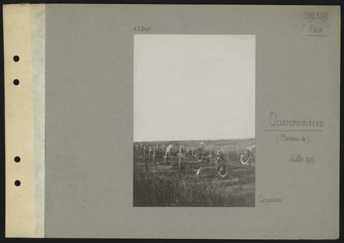 Quennevières (plateau de) (Oise). Cimetière