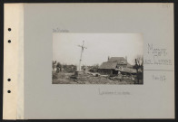 Margny-aux-Cerises. Le calvaire et ses abords