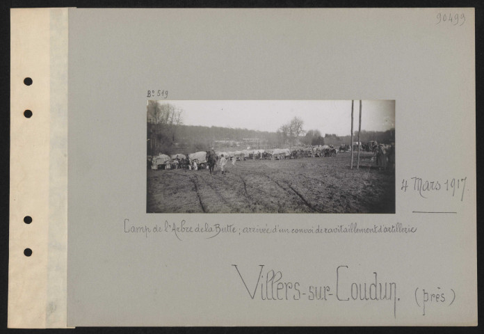 Villiers-sur-Coudun (près). Camp de l'arbre de la butte : arrivée d'un convoi de ravitaillement d'artillerie