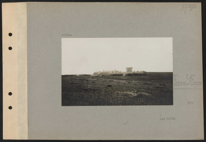 Ferme Sainte-Épure. Les ruines