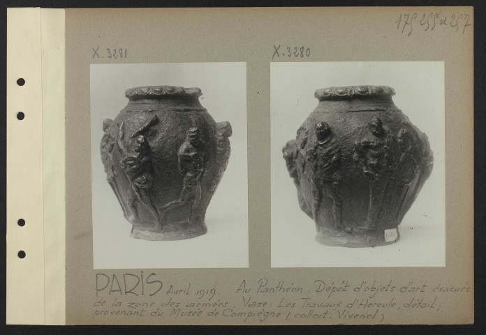 Paris. Au Panthéon. Dépôt d'objets d'art évacués de la zone des armées. Vase : les travaux d'Hercule, détail ; provenant du musée de Compiègne (collection Vivenel)
