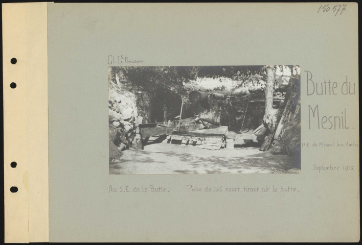 Butte du Mesnil (nord-est de Mesnil-lès-Hurlus). Au sud-est de la Butte. Pièce de 155 court tirant sur la butte