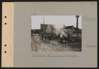 Froissy. Le calvaire : zouaves allumant leur feu