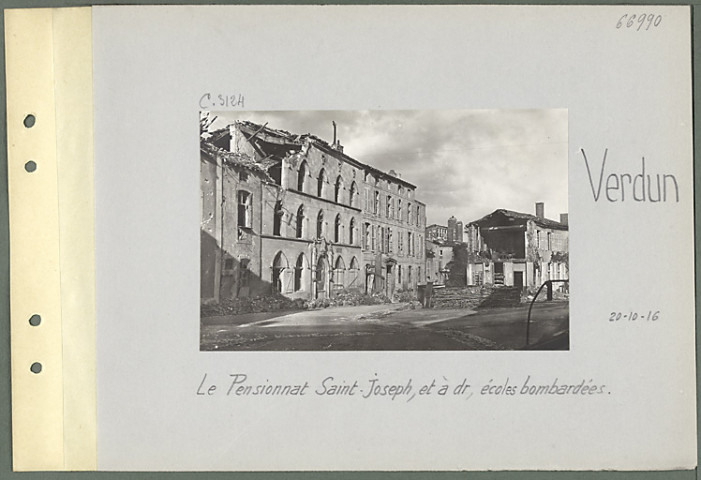 Verdun. Le pensionnat Saint Joseph, et à droite, écoles bombardées