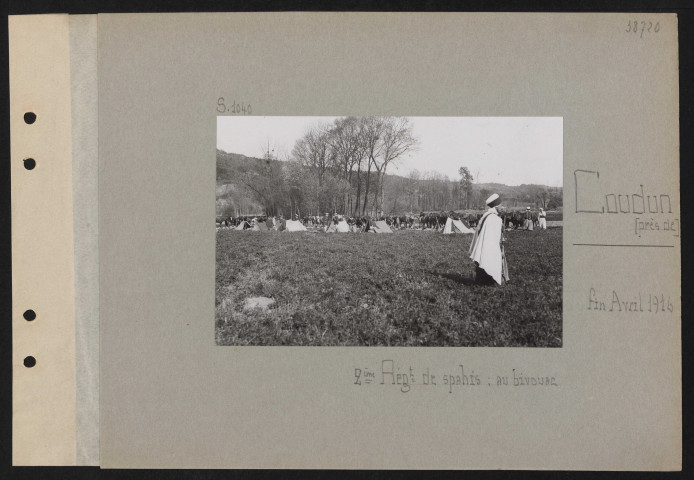 Coudun (près de). Deuxième régiment de spahis : au bivouac
