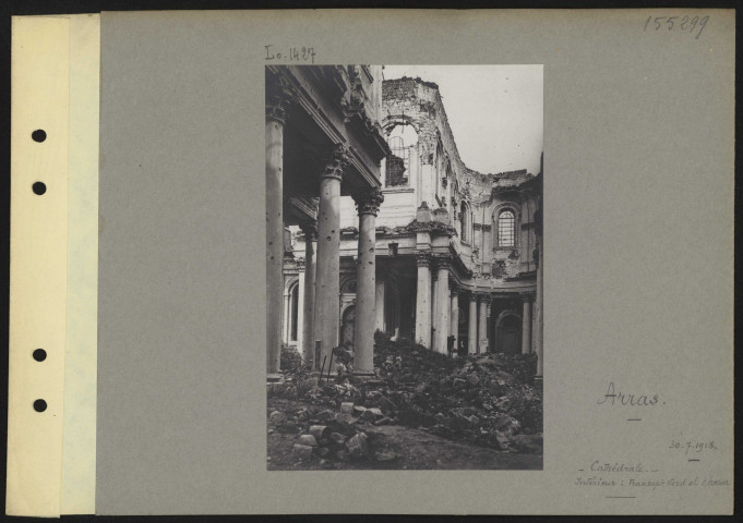 Arras. Cathédrale. Intérieur. Transept nord et chœur