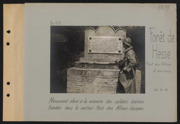 Forêt de Hesse, Mont des Allieux et environs. Monument élevé à la mémoire des soldats italiens tombés dans le secteur Mont des Allieux-Vauquois