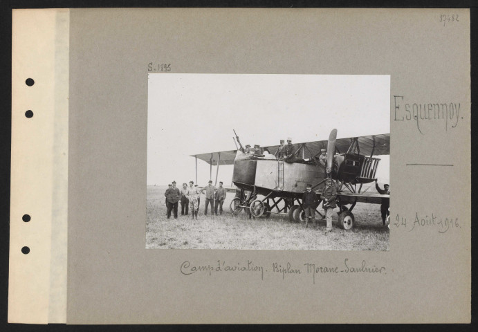 Esquennoy. Camp d'aviation. Biplan Morane-Saulnier