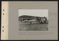 Esquennoy. Camp d'aviation. Biplan Morane-Saulnier, de 22,50 mètres d'envergure pouvant prendre cinq passagers (deux moteurs de 220 HP)