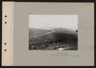 Belloy (plateau de). Panorama. Au premier plan, cadavre allemand